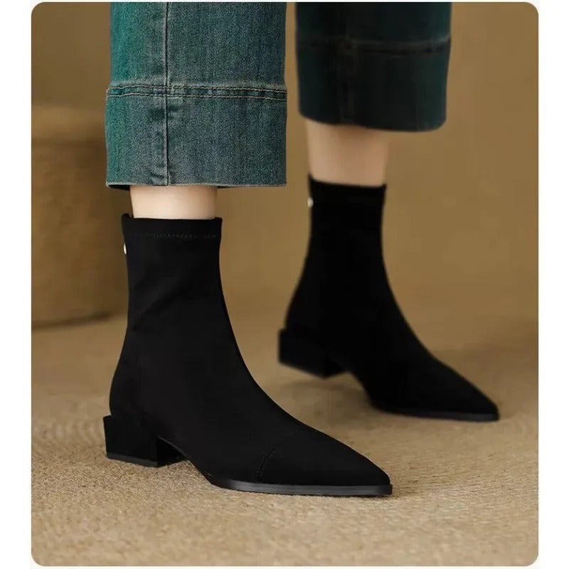 autumn_tile_footwear_camille.jpg