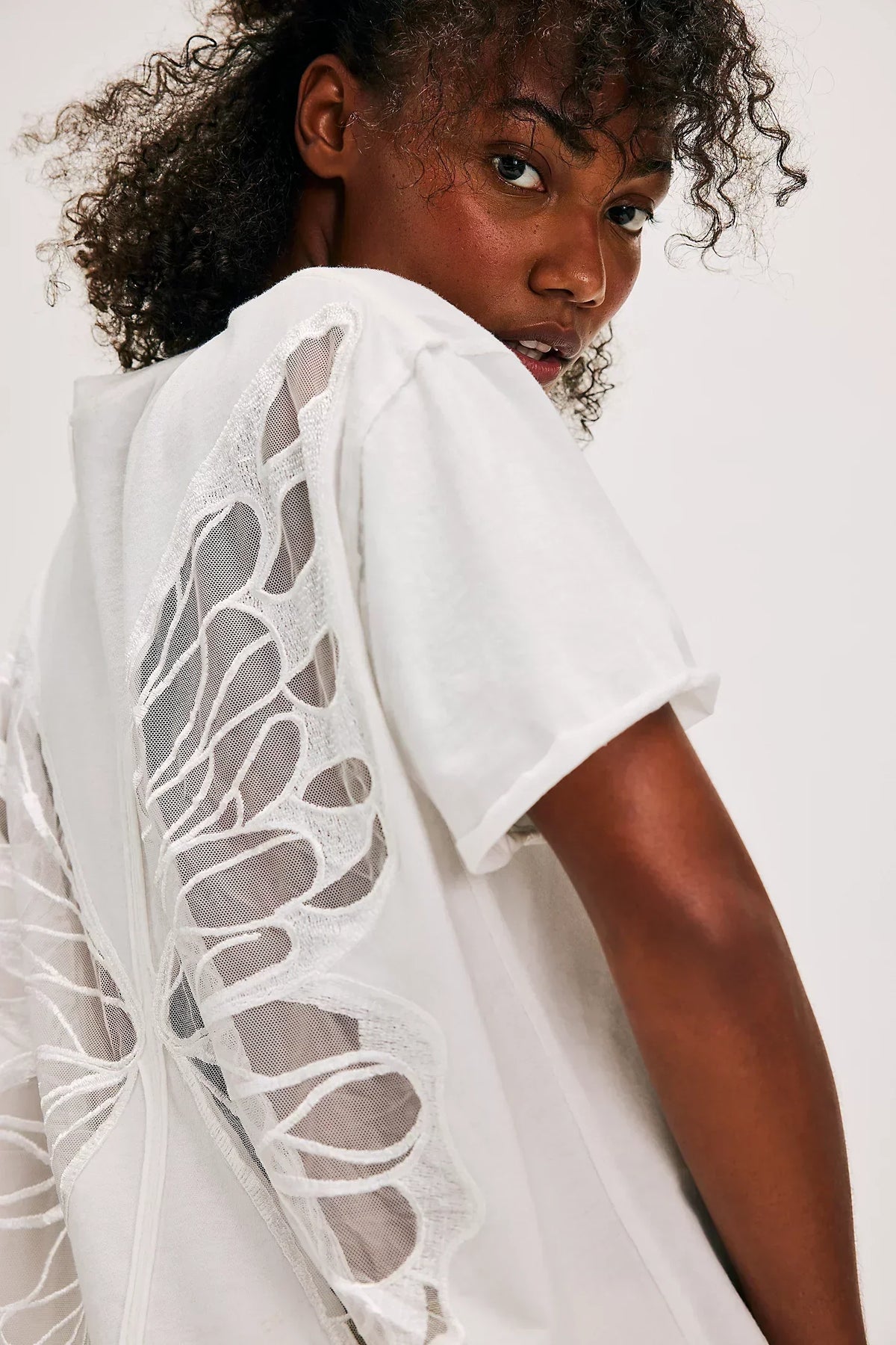 BUTTERFLY TEE