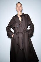 ESSENTIAL TRENCH COAT